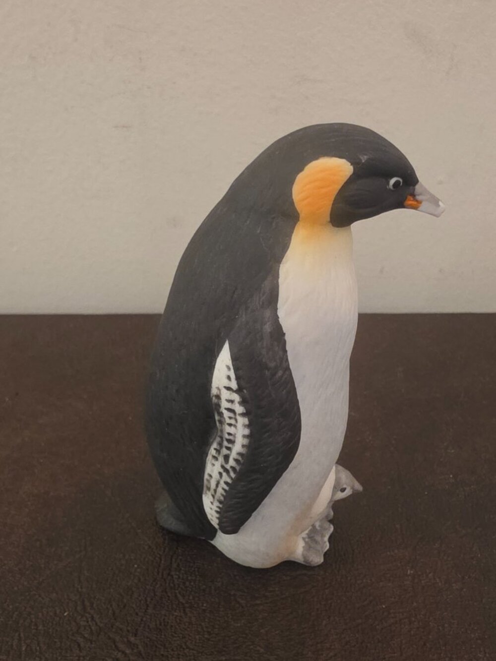 Lefton Emperor Penguin with Baby Figurine is a small, vintage ceramic figurine